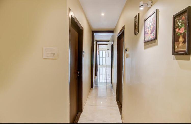 Hotel Emerald Near T2 International Airport Mumbai Exterior foto